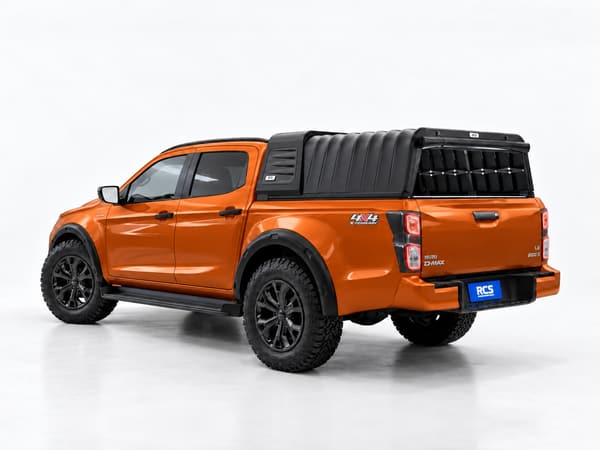 RCS canopy on a Isuzu D-Max, render