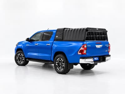 Toyota HiLux with the RCS canopy
